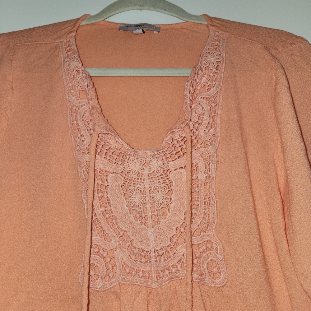 Blu Pepper Vintage Apricot Peasant Blouse Size M Crochet Bell Sleeve Boho Ties - Picture 4 of 9
